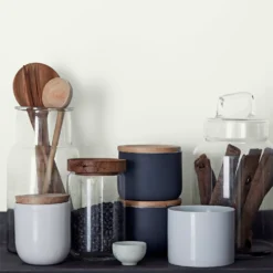 Crown Breatheasy Kitchen Matt Emulsion Paint Milk Bottle - Tester 40ml 12 Crown Breatheasy Kitchen Matt Emulsion Paint Milk Bottle - Tester 40ml -Wood Care Store 12814064 2144857365049354