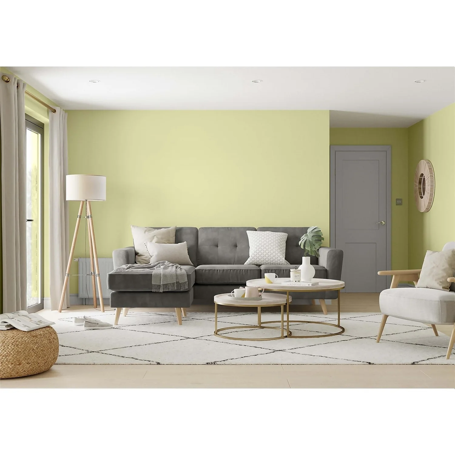 Dulux Simply Refresh Feature Wall One Coat Matt Emulsion Paint Melon Sorbet - 1.25L 4 Dulux Simply Refresh Feature Wall One Coat Matt Emulsion Paint Melon Sorbet - 1.25L - Image 2