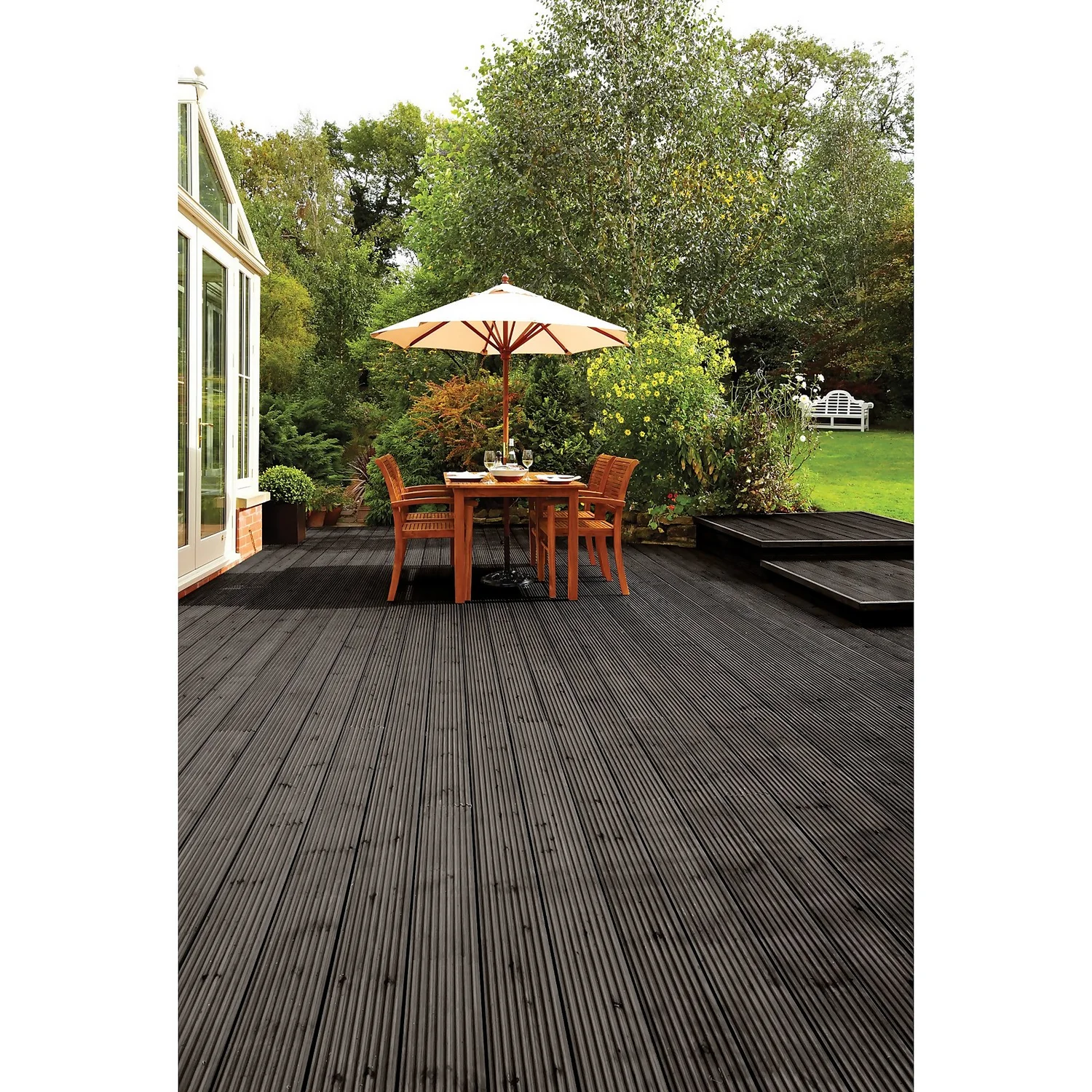 Ronseal Ultimate Protection Decking Stain Walnut - 2.5L 4 Ronseal Ultimate Protection Decking Stain Walnut - 2.5L - Image 2