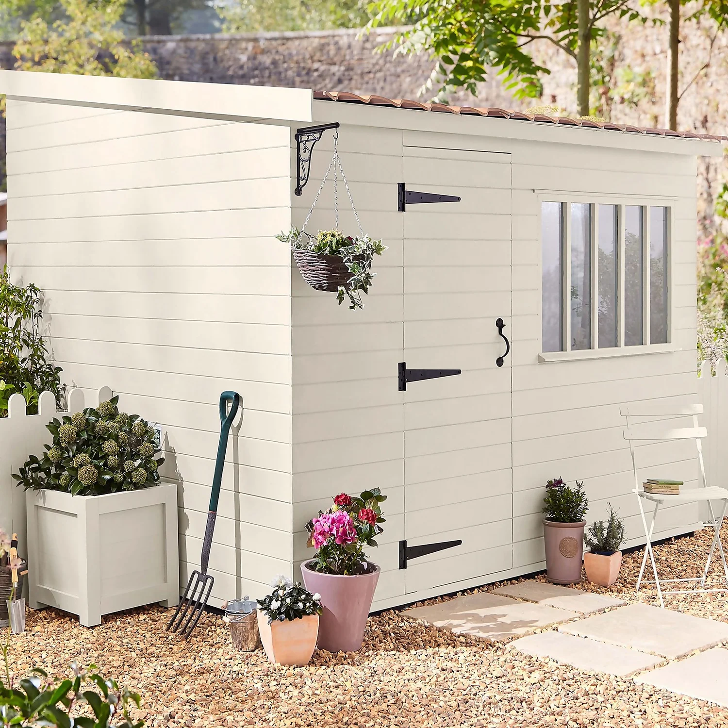 Laura Ashley Eggshell Garden Paint Cotton White - 2.5L 5 Laura Ashley Eggshell Garden Paint Cotton White - 2.5L - Image 3